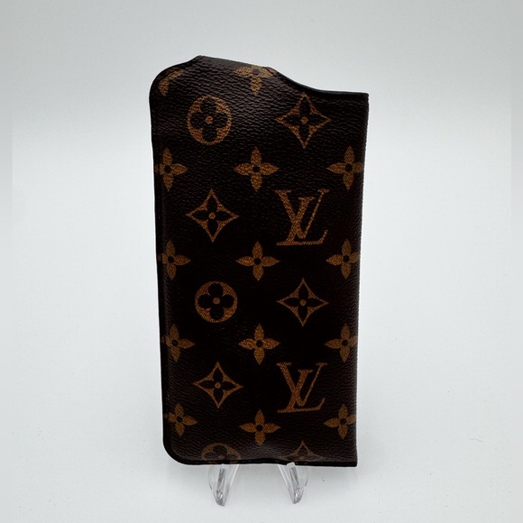 Louis Vuitton Glasses Case - Picture 2 of 8